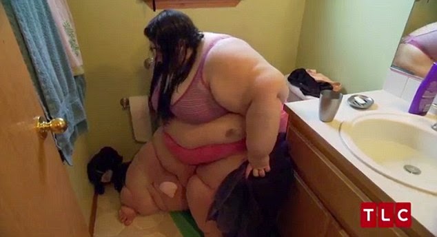 ΣΟΚΑΡΙΣΤΙΚΟ: Ο εφιάλτης μιας 24χρονης που ζυγίζει 300 κιλά... [photos] - Φωτογραφία 3