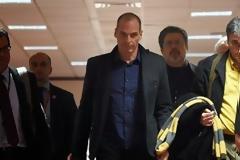 Πώς συμπεριφέρεται ο Βαρουφάκης στις Βρυξέλλες... [photo]