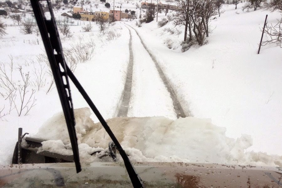 Συνδρομή 133ΣΜ στον Αποχιονισμό Οδικού Δικτύου - Φωτογραφία 2