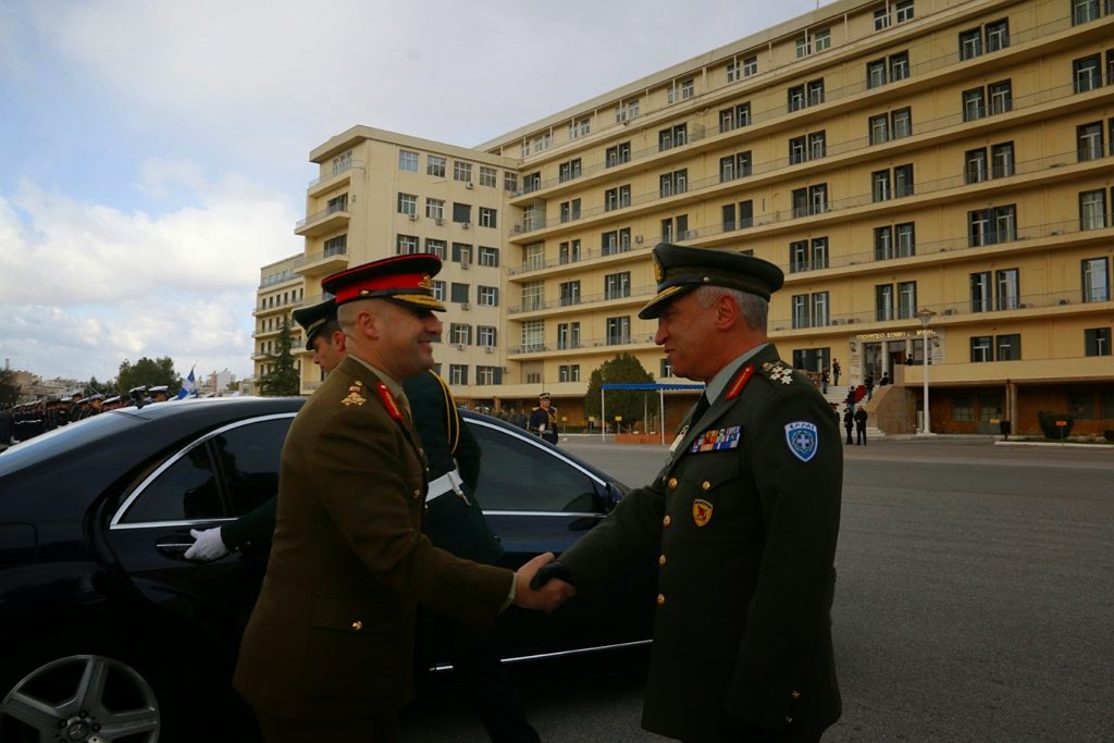 ΕΠΙΣΗΜΗ ΕΠΙΣΚΕΨΗ ΤΟΥ ΑΡΧΗΓΟΥ ΤΟΥ ΓΕΝΙΚΟΥ ΕΠΙΤΕΛΕΙΟΥ ΕΝΟΠΛΩΝ ΔΥΝΑΜΕΩΝ ΤΗΣ ΜΑΛΤΑΣ ΣΤΟ ΓΕΕΘΑ - Φωτογραφία 3