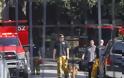 Αναστάτωση στην βίλα Pitt-Jolie - Ασθενοφόρα και πυροσβεστικά στο σπίτι τους - Φωτογραφία 2