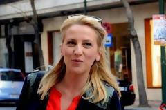 ΧΑΜΟΣ: Δείτε το τρελό «καμάκι» που κάνουν στη Δούρου στο Facebook...Καίει καρδιές! [photos]