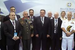 Ο ΥΕΘΑ Πάνος Kαμμένος στην Διεθνή Αμυντική Έκθεση IDEX 2015