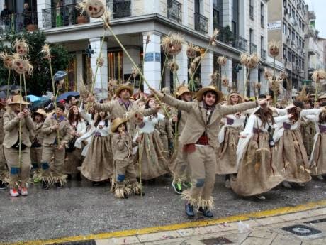 Δείτε φωτογραφίες από την Μεγάλη Παρέλαση του Πατρινού Καρναβλιού - Φωτογραφία 18