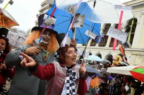 Δείτε φωτογραφίες από την Μεγάλη Παρέλαση του Πατρινού Καρναβλιού - Φωτογραφία 4