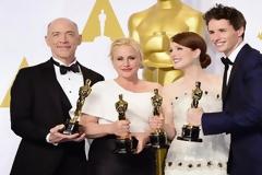 Όσκαρ 2015: Στο Birdman, καλύτερης ταινίας - Οι νικητές και ο γυμνός παρουσιαστής