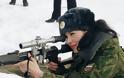 Lipstick και Καλάσνικοφ… Οι γυναίκες στην υπηρεσία των ρωσικών Ενόπλων Δυνάμεων… [photos] - Φωτογραφία 9