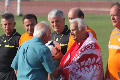 «ΕΦΥΓΕ» Ο ΜΠΑΜΠΗΣ ΔΡΟΣΟΣ (PHOTOS)