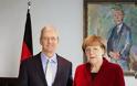 O Tim Cook συναντήθηκε με τη Γερμανίδα Καγκελάριο Άνγκελα Μέρκελ κατά την επίσκεψή του στο Βερολίνο - Φωτογραφία 2