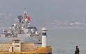 Αυτή είναι η Τουρκική Φρεγάτα που κατέπλευσε στο Λιμάνι του Πειραιά... [video]