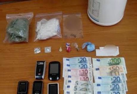 Πάτρα: Ηρωίνη, κοκαϊνη, χάπια και χασίς στην κατοχή 43χρονου από το Αγρίνιο - Φωτογραφία 1