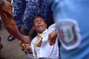 Συλλήψεις σε διαδηλώσεις στις Μαλδίβες - Φωτογραφία 1