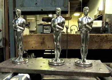 ΤΕΛΕΙΟ: Δες πως κατασκευάζεται το χρυσό αγαλματίδιο των βραβείων Oscar [Video] - Φωτογραφία 1