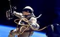 Αστροναύτες της NASA «περπατούν» και εργάζονται έξω στο Διάστημα