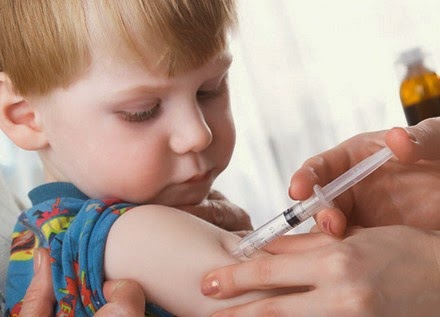 Άμεσο εμβολιασμό των παιδιών συστήνει το Δημοτικό Πολυιατρείο Αμαρουσίου βάσει των προειδοποιήσεων του Π.Ο.Υ για έξαρση ιλαράς και ερυθράς - Φωτογραφία 1