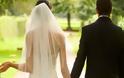 ΑΚΟΜΗ ΤΑ ΤΡΙΚΑΛΑ ΕΙΝΑΙ... ΖΑΛΙΣΜΕΝΑ: Ο γάμος ΧΑΛΑΣΕ όταν αποκαλύφθηκε πως η ΝΥΦΗ ήταν...