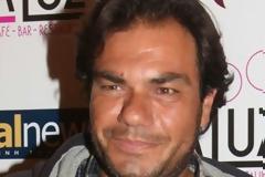 Δάκρυα και ανείπωτος πόνος για τον χαμό του Μανώλη Τζιράκη - Σοκαρισμένη η Νατάσα Θεοδωρίδου... [photos]