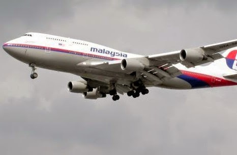 Νέες θεωρίες συνωμοσίας για το χαμένο Boeing της Malaysia... - Φωτογραφία 1