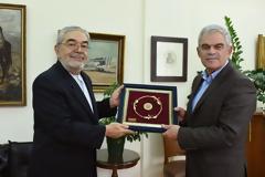 Συνάντηση του ΥΦΕΘΑ Νίκου Τόσκα με τον Πρέσβη του Ιράν Behnam Behrouz