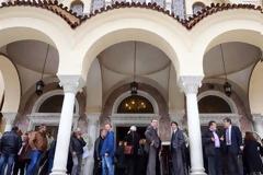 Πάτρα: Πλήθος κόσμου στην κηδεία του Αθανάσιου Φραντζή