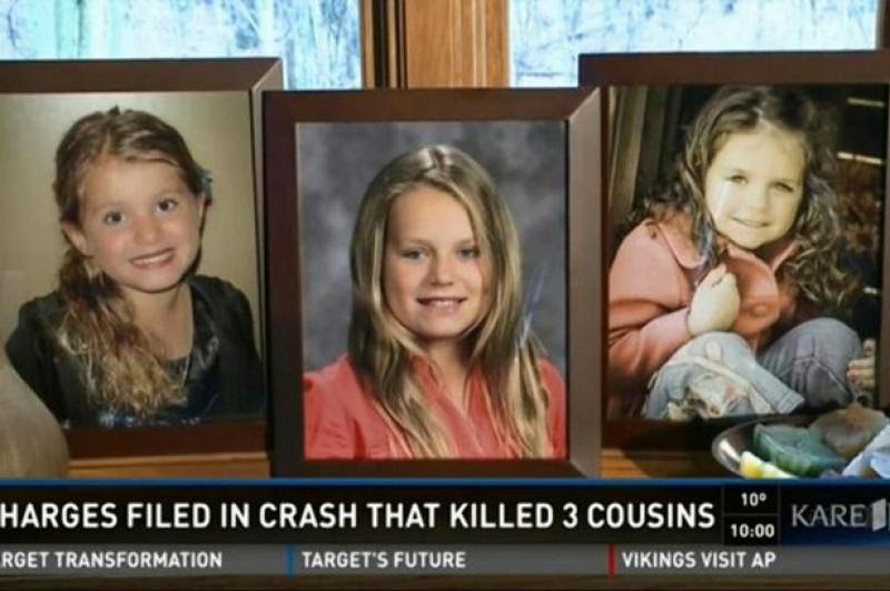 35χρονη μιλούσε στο Messenger ενώ οδηγούσε και σκότωσε τρία παιδιά! - Φωτογραφία 1