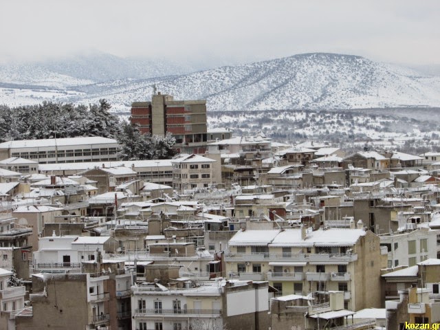 Ντύθηκε στα λευκά η πόλη της Κοζάνης - Φωτογραφία 3