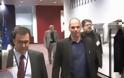 ΈΞΑΛΛΟΣ: Δεν τα πάει καλά με τους δημοσιογράφους ο Βαρουφάκης - Δείτε τι απάντησε στην ερώτηση Κι αν σας πουν όχι στο Eurogroup; [video]