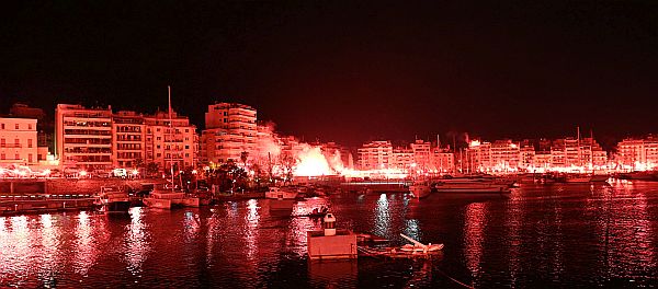 «ΘΡΥΛΕ ΓΕΡΑ, ΓΕΡΑ ΚΑΙ ΧΡΟΝΙΑ ΣΟΥ ΠΟΛΛΑ»! (PHOTOS) - Φωτογραφία 2