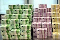 Προφανώς δεν βρέθηκαν σε μια μέρα 2,5 εκ. ευρώ σε μία τσάντα έξω από το Δημαρχείο