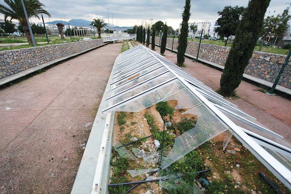 Eικόνες εγκατάλειψης: Ρημάζει το Ολυμπιακό χωριό! [photos] - Φωτογραφία 4