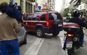 Πάτρα: Ανέβηκε στην ταράτσα κτιρίου στην οδό Μαιζώνος και απειλούσε να πέσει στο κενό