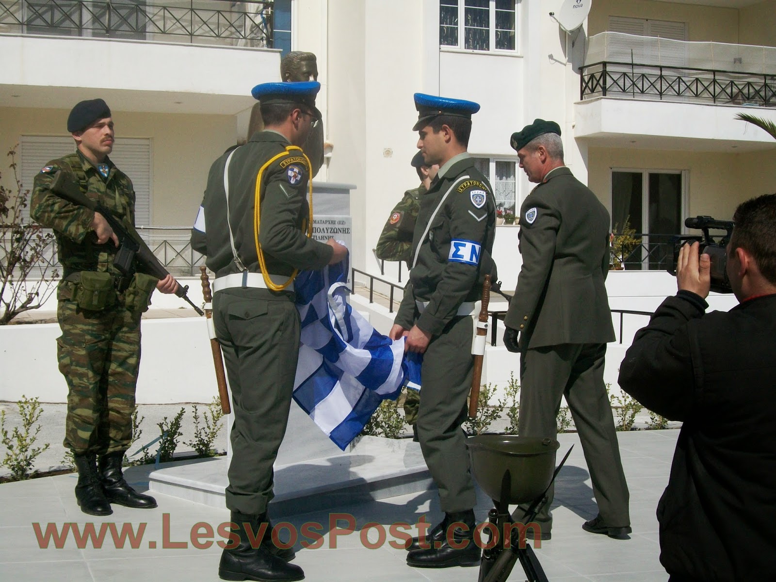 Αποκαλυπτήρια προτομής του Ανχη (ΠΖ) ΚΩΝ/ΝΟΥ ΠΟΛΥΖΩΝΗ στη Βαρειά Μυτιλήνης (ΒΙΝΤΕΟ,ΦΩΤΟ) - Φωτογραφία 28