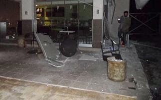 Έκρηξη σε καφετέρια στην Καλαμάτα - Φωτογραφία 1