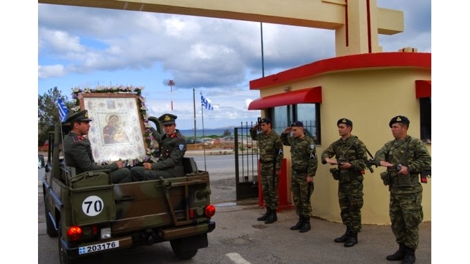 6177 - Ηράκλειο: Με τιμές η υποδοχή της θαυματουργής εικόνας «Η Φοβερά Προστασία» - Φωτογραφία 3