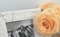 Μύρισε Άνοιξη: H Bar Rafaeli να ποζάρει άβαφη και με λουλούδια στα μαλλιά - Φωτογραφία 3