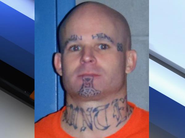 ΕΙΚΟΝΕΣ ΦΡΙΚΗΣ: Νεοναζί πυροβόλησε έξι ανθρώπους σε μοτέλ στην Αριζόνα [photos] - Φωτογραφία 3