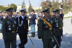 ΠΑΡΟΥΣΙΑ ΑΡΧΗΓΟΥ ΓΕΕΘΑ ΣΤΗΝ ΤΕΛΕΤΗ ΠΑΡΑΔΟΣΗΣ-ΠΑΡΑΛΑΒΗΣ ΚΑΘΗΚΟΝΤΩΝ ΔΙΟΙΚΗΤΟΥ ΣΕΘΑ