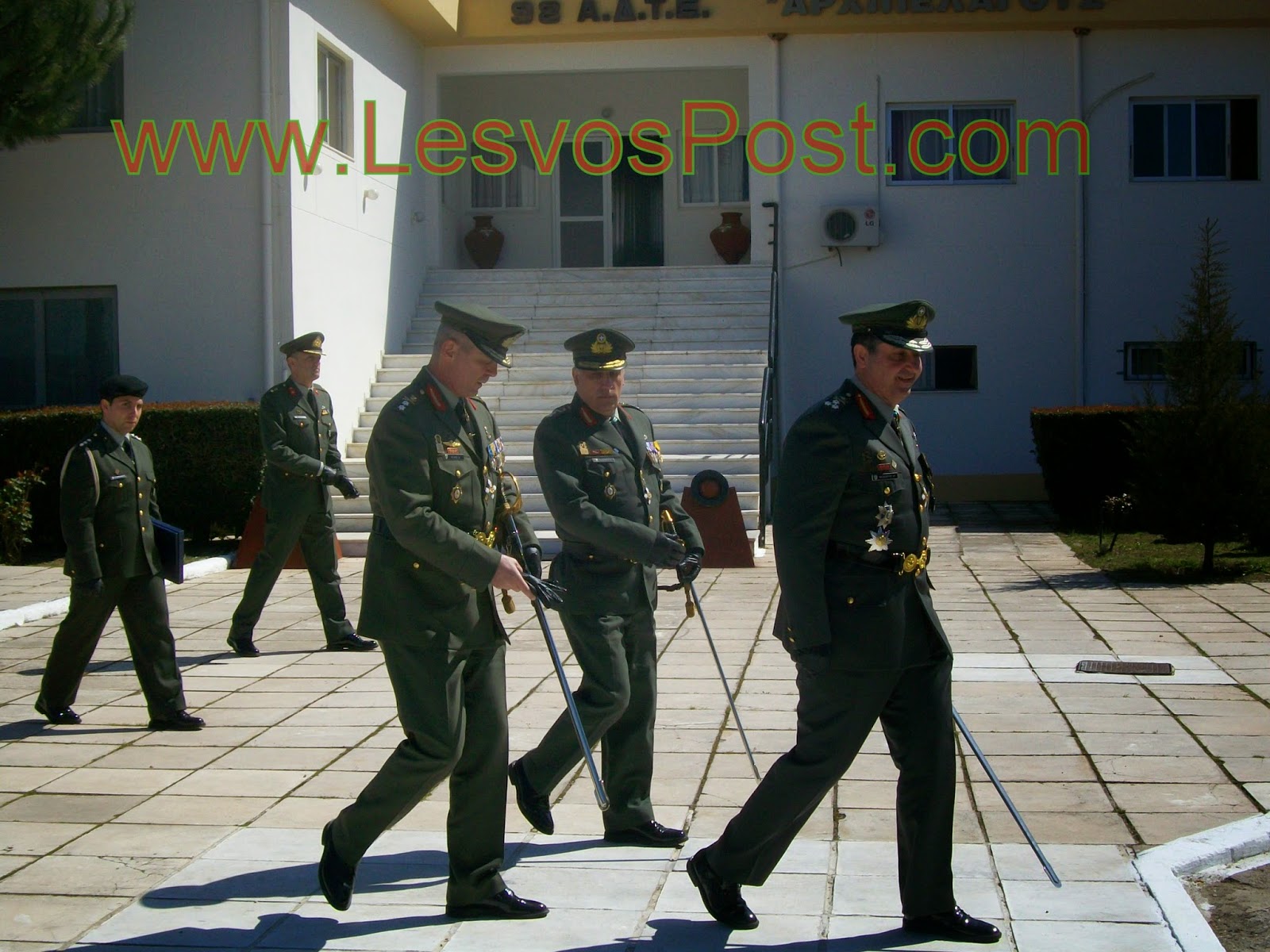 Σε κλίμα συγκίνησης πραγματοποιήθηκε η «αλλαγή φρουράς» στην ηγεσία της 98 ΑΔΤΕ στην Μυτιλήνη (ΦΩΤΟ,ΒΙΝΤΕΟ) - Φωτογραφία 17