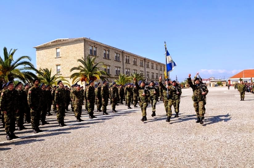 Τελετή Ορκωμοσίας Νεοσύλλεκτων Οπλιτών της 2015 Β΄ΕΣΣΟ στο 2/39 ΣΕ - Φωτογραφία 2