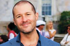 Ο Steve Jobs σκόπευε να απολύσει τον Jonathan Ive