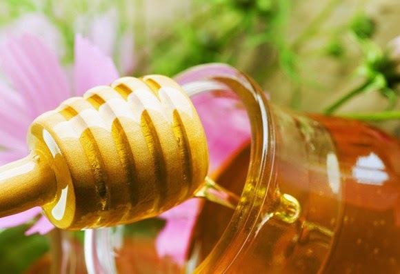 Τρία «θαυματουργά γιατροσόφια» από μέλι! - Φωτογραφία 1