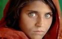 Η ιστορία πίσω από την διασημότερη φωτογραφία του κόσμου - Η εξομολόγηση του φωτογράφου της Μικρής Αφγανής! [photos]
