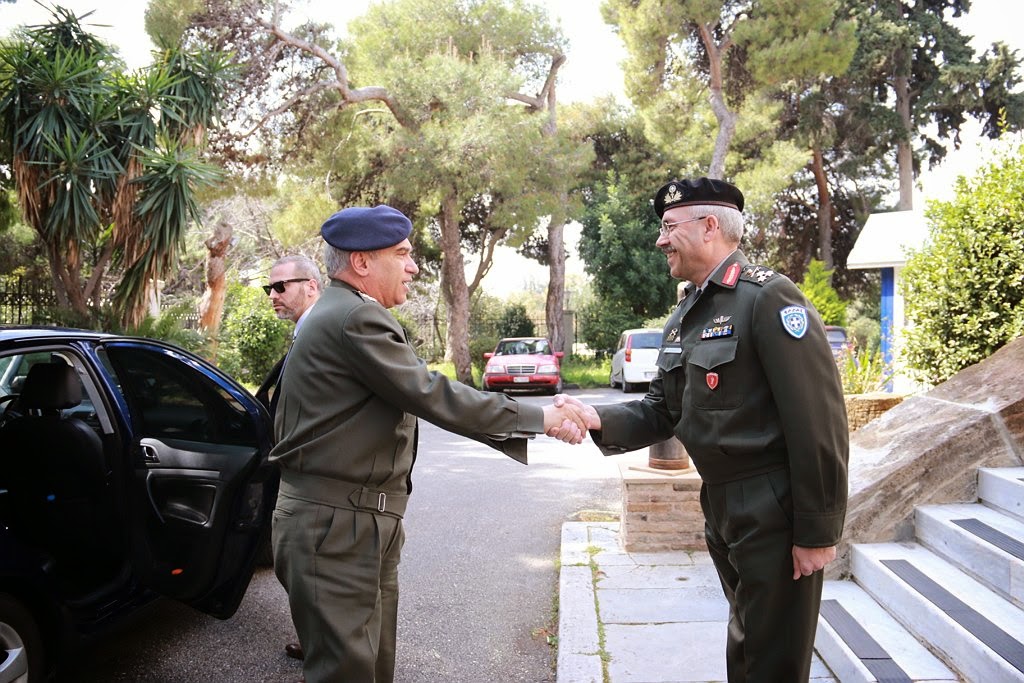 ΕΠΙΣΚΕΨΗ ΑΡΧΗΓΟΥ ΓΕΕΘΑ ΣΤΗ ΣΧΟΛΗ ΕΘΝΙΚΗΣ ΑΜΥΝΑΣ - Φωτογραφία 3