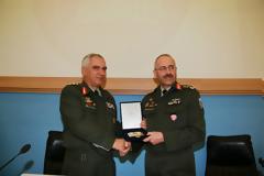 ΕΠΙΣΚΕΨΗ ΑΡΧΗΓΟΥ ΓΕΕΘΑ ΣΤΗ ΣΧΟΛΗ ΕΘΝΙΚΗΣ ΑΜΥΝΑΣ