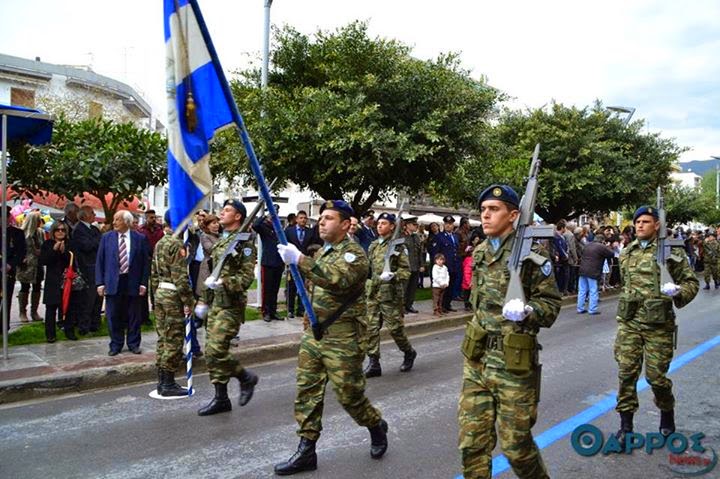 Φωτό από τη στρατιωτική παρέλαση στην Καλαμάτα - Φωτογραφία 4