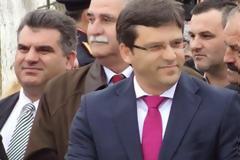Αρνήθηκε ο Δήμαρχος Λήμνου να ανέβει στην εξέδρα των επισήμων.