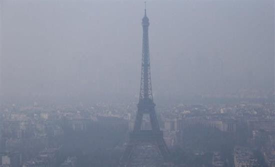 Η ατμοσφαιρική ρύπανση «στενεύει» τις καρωτίδες - Φωτογραφία 1