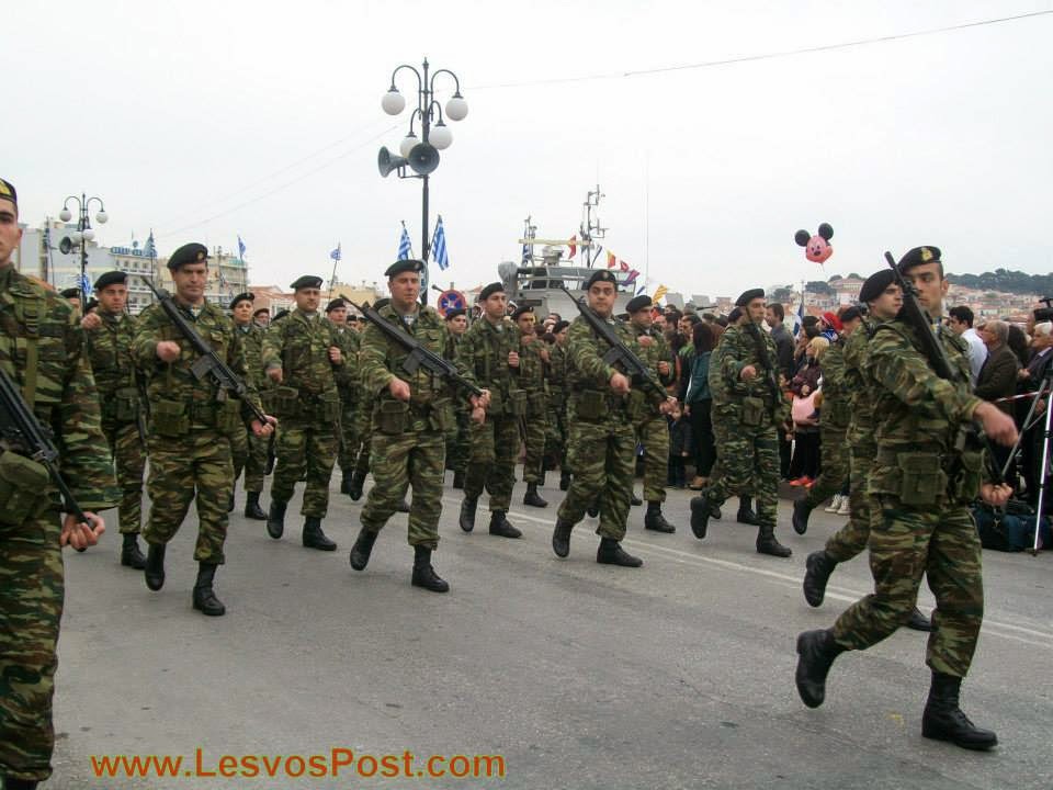 Φωτό από τη Στρατιωτική παρέλαση στη Μυτιλήνη - Φωτογραφία 7