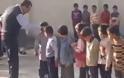 Παιδιά ενός κατώτερου Θεού! Το βίντεο με τον ξυλοδαρμό παιδιών που έχει αναστατώσει το Υπουργείο Παιδείας του Ιράκ [video]