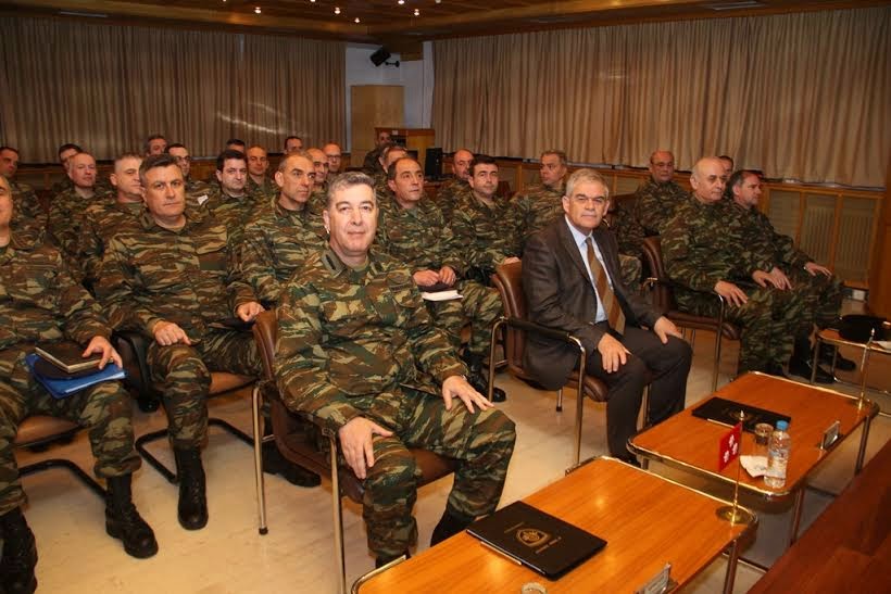 Πυροβολητής σε Leopard 2 HEL ο ΥΦΕΘΑ Νίκος Τόσκας στον Έβρο - Φωτογραφία 3